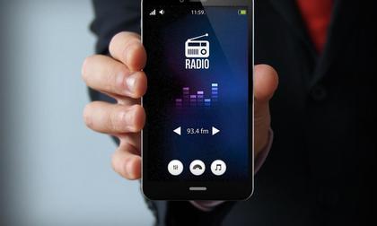 Convierte tu celular en un radio en 5 sencillos pasos